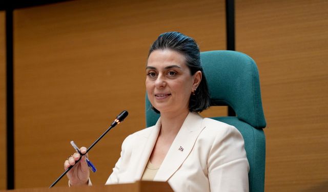 Üsküdar Belediye Başkanı Sinem Dedetaş tutuklandı