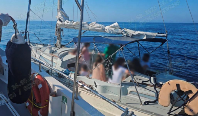Didim açıklarında 16 düzensiz göçmen yakalandı