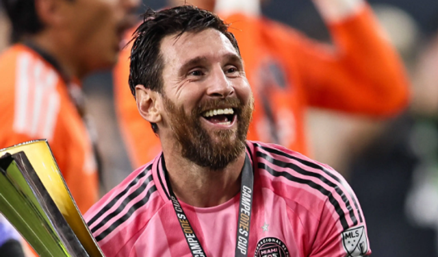 Messi 48. şampiyonluğuna ulaştı!