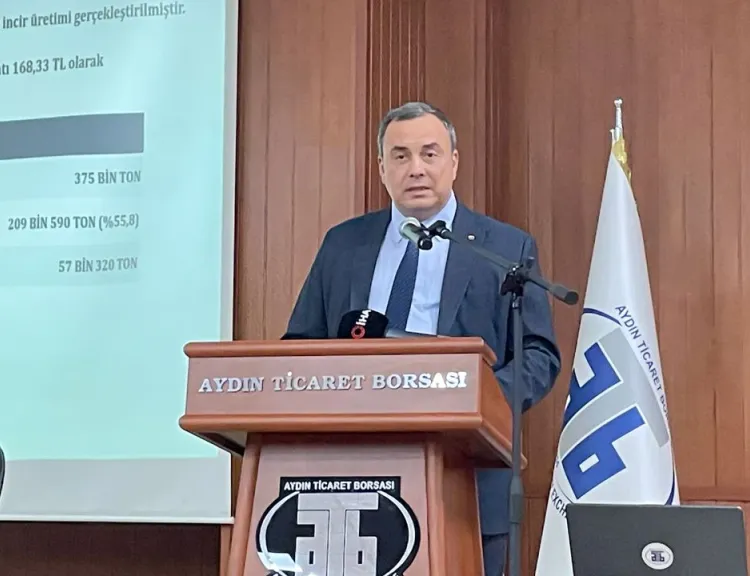 Aydınlı incir üreticisi, Kuru İncir Sektör Toplantısı'nda bir araya geldi