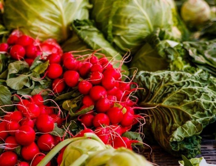 Aydın'da pazarda bir file 725 liraya doluyor!