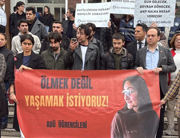 Zeren Ertaş davasında adalet çağrısı: Duruşma 21 Nisan’a ertelendi!