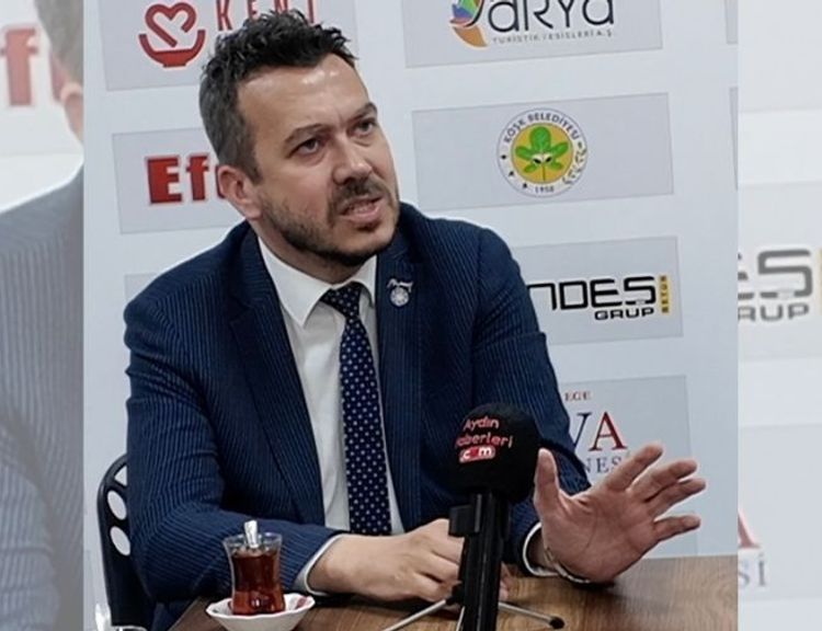 İYİ Parti Aydın İl Başkanı İlhan Adıyaman, "Siyasetin alanını daraltmamız lazım"