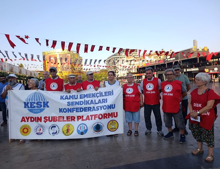 KESK: “Geçinemiyoruz, acil ek zam istiyoruz!