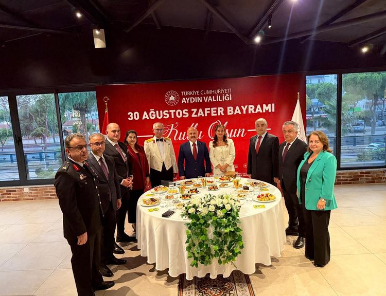 Aydın protokolü Zafer Bayramı’nda buluştu