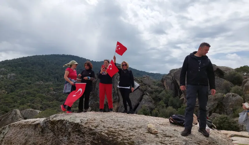 İlçe merkezine 27, İl merkezine ise 32 kilometre uzaklıkta bulunan Çavdar köyü, bu hafta Rotamız Anadolu grubunu ağırladı.
