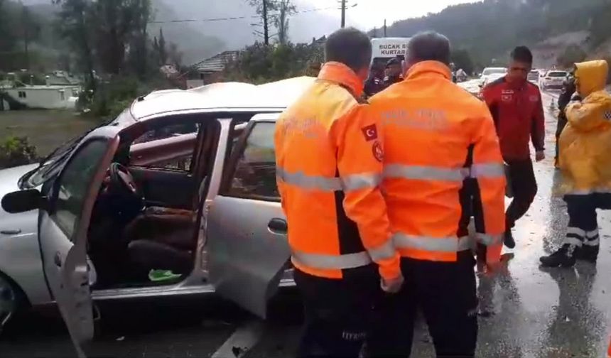 Isparta-Antalya Karayolu'nda otobüs kazası! 1 ölü