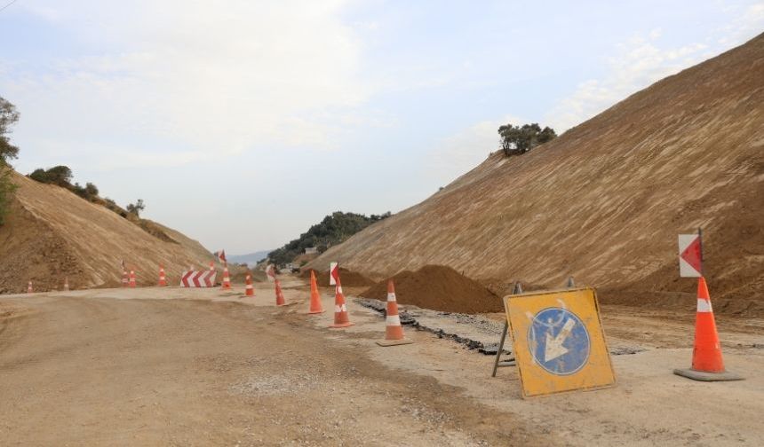 Köşk-Ödemiş bağlantı yolunun ilk etap çalışmaları başladı