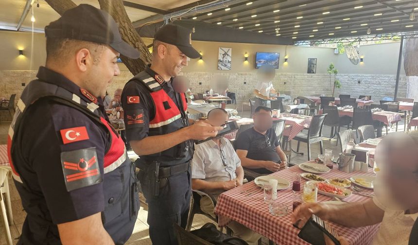Aydın'da jandarma tarafından 1554 kişi sorgulandı