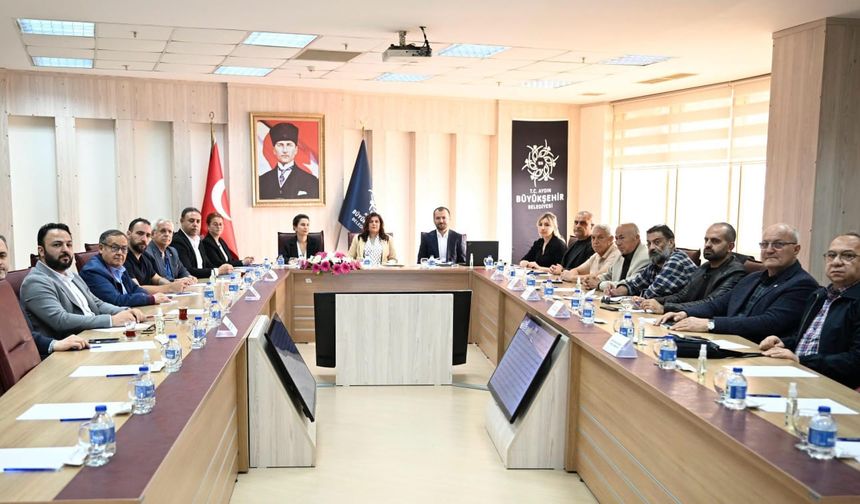 Çerçioğlu ve meslek odaları "deprem" gündemiyle bir araya geldi