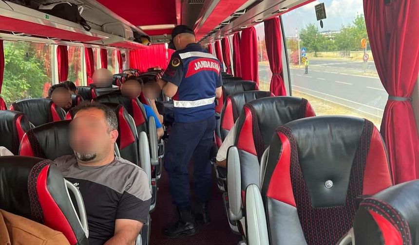 Köşk’te jandarmadan “sıcak nokta” uygulaması