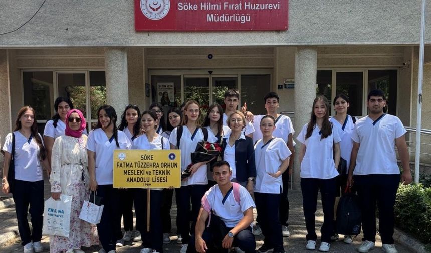 Fatma Tüzzehra Orhun MTAL öğrencilerinden huzurevine anlamlı ziyaret