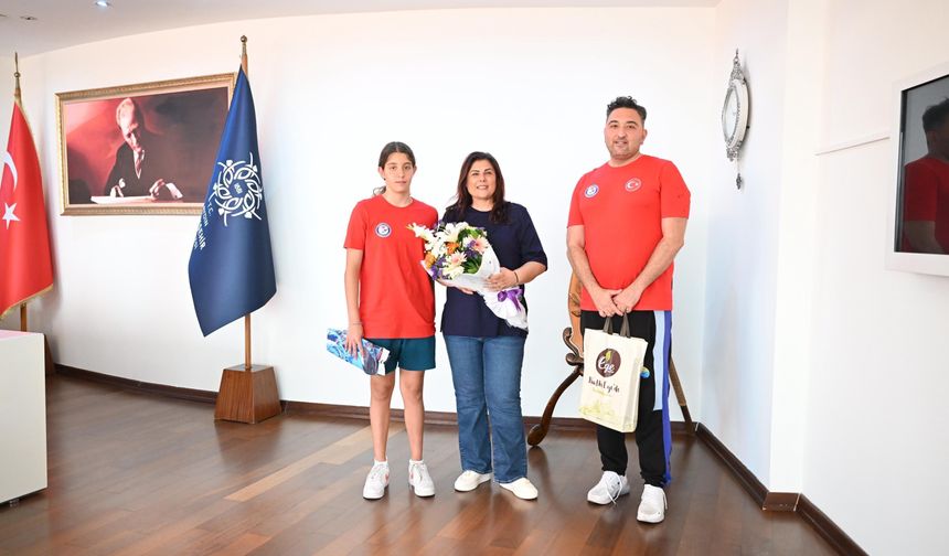 Başkan Çerçioğlu’na Aydın’ın gururu olan genç sporcudan ziyaret
