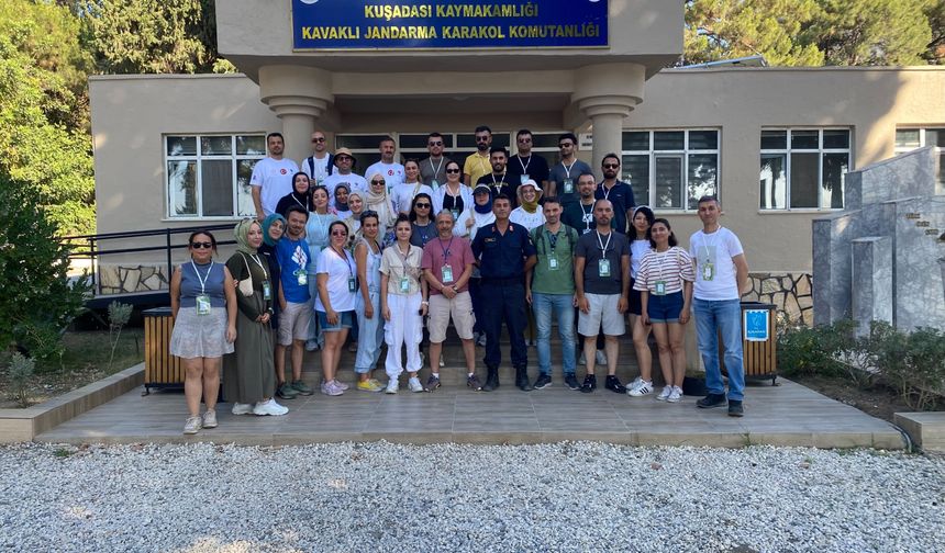 Kuşadası'nda öğretmenlere doğa ve çevre bilinci eğitimi