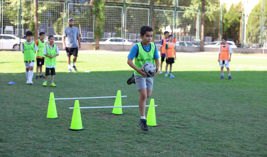 Başkan Çerçioğlu’nun destekleriyle Aydınlı çocuklar sporla gelişiyor