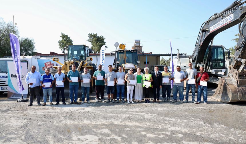 Didim Belediyesi’nden emekçilere operatörlük belgesi