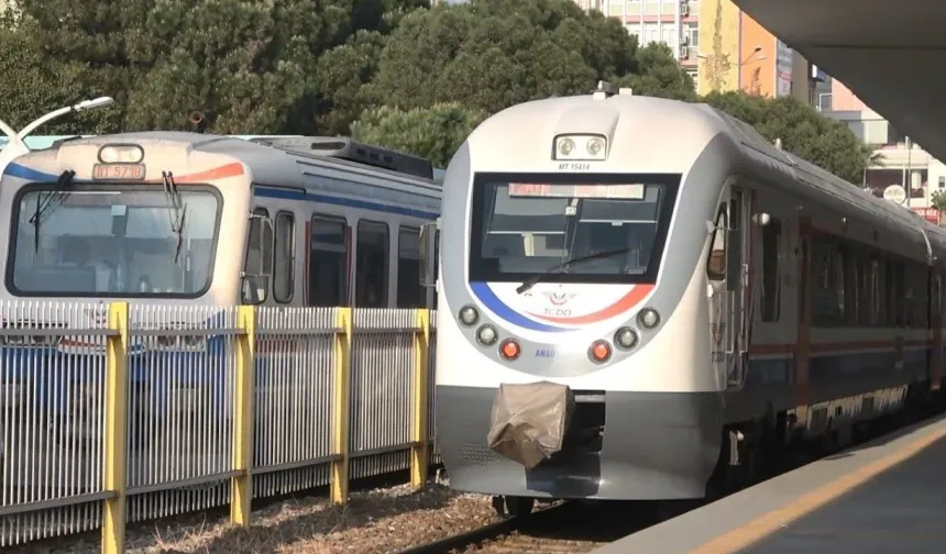 Memurlar iş bıraktı, Aydın'da tren seferleri durdu!