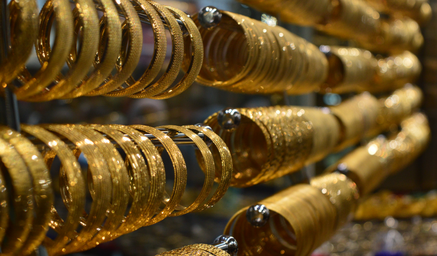 Altın gözünü zirveye dikti (21 OCAK 2026)