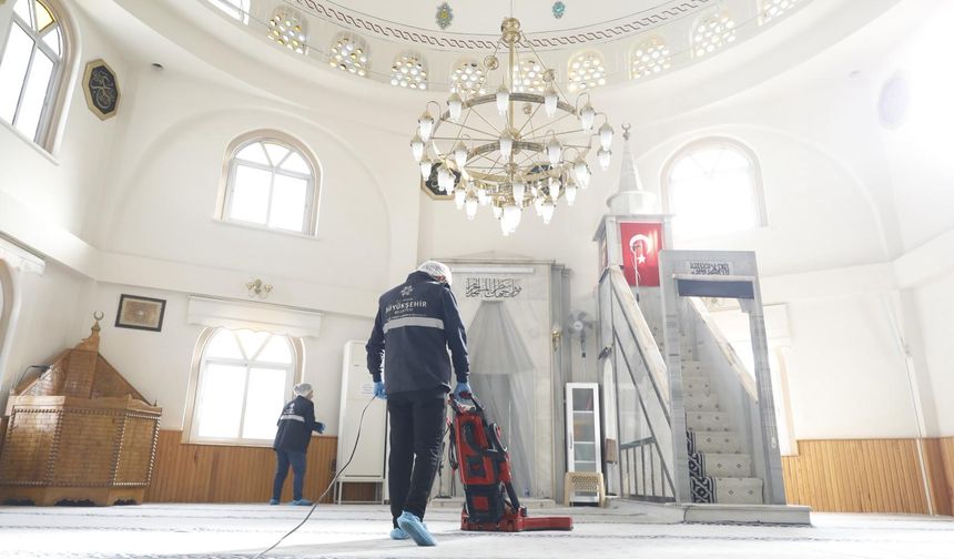 Aydın BŞB ile camiler tertemiz oluyor!