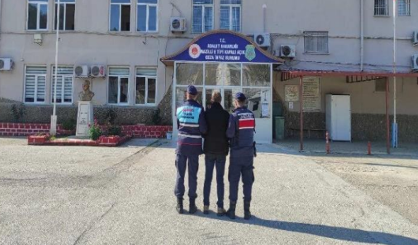 Nazilli'de uyuşturucu satıcısına jandarma baskını!