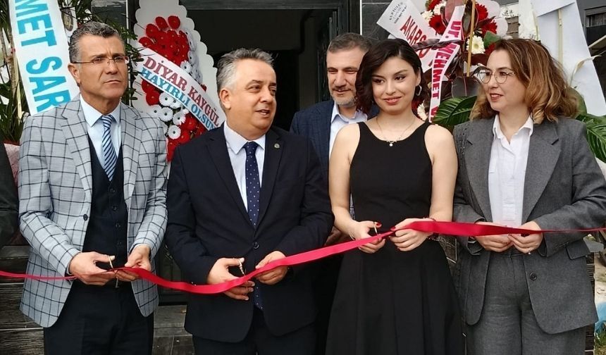 Av. Saide Sarıkaya hukuk bürosunu açtı!