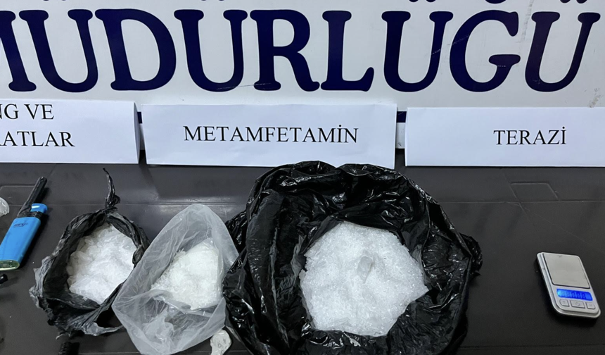 Kuyucak'ta zehir tacirlerine operasyon!