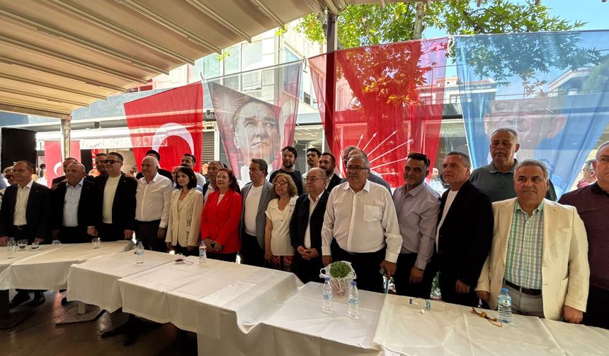 CHP Aydın İl Örgütü, Özgür Özel'e desteğini duyurdu