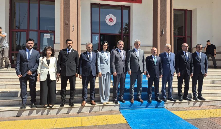 Sağlık Bakanı  Prof. Dr Kemal Memişoğlu  Aydın'da!