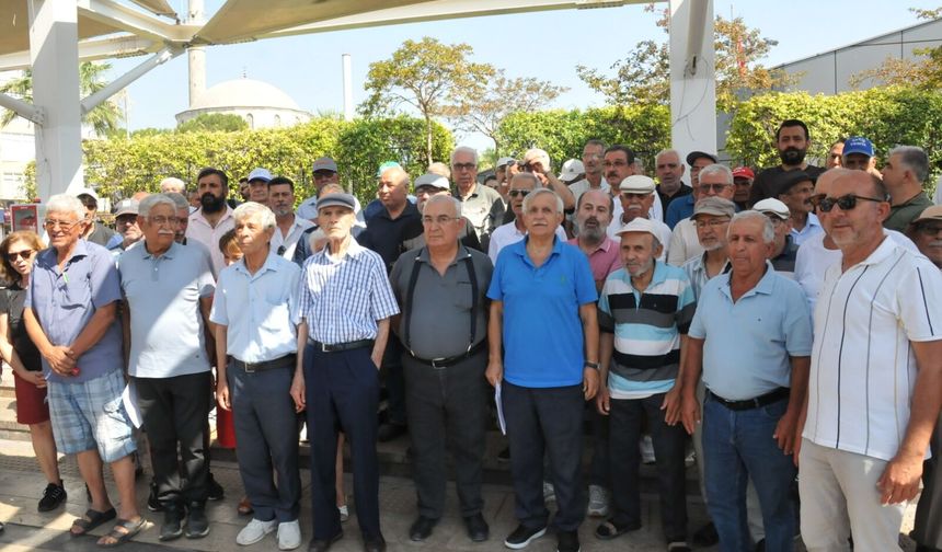 Aydın’da CHP’den toplu istifa: “Ya bir yol bulacağız ya da yeni bir yol açacağız!”