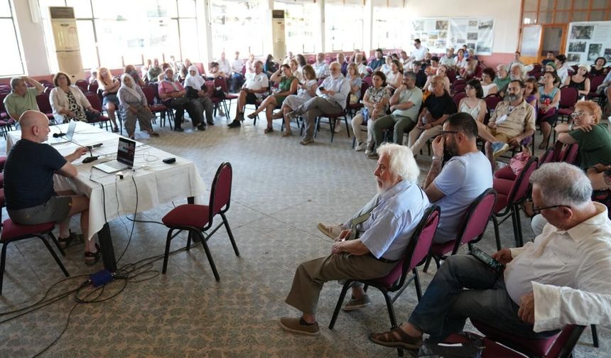 Birgi’den fotoğrafla yükselen ses: “Bu toprakları koruyacağız!”