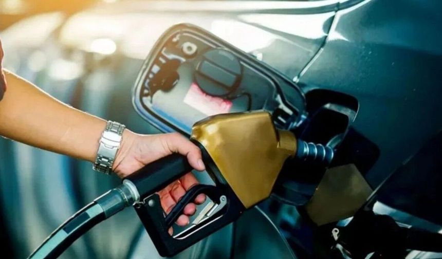 Akaryakıt fiyatlarında beklenen düşüş gerçekleşmedi