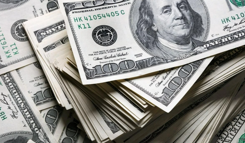 Dolar yükselişte, euro ise geriliyor