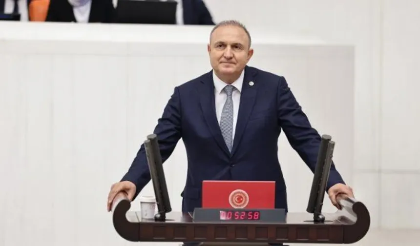 İYİ Parti Aydın Milletvekili Ömer Karakaş'ın AK Parti'ye geçeceği iddia edildi!