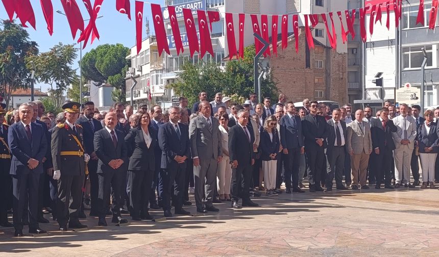 Aydın’da zafer coşkusu törenle yaşatıldı