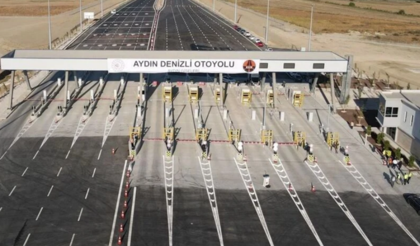 Aydın-Denizli otoyolunda şerit değişikliği