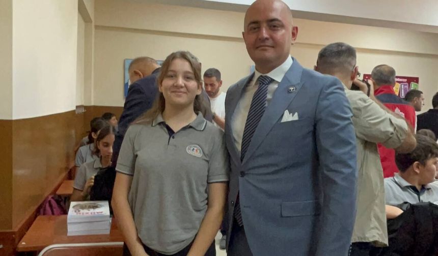 Başsavcı Arısoy'dan savcı olmak isteyen öğrenciye kitap tavsiyesi