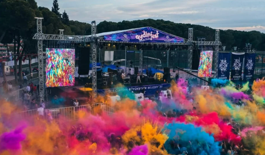 Aydınfest’in yeni tarihi belli oldu: Ünlü sanatçılar sahne alacak