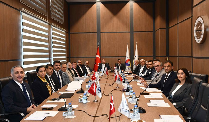 Zeytin ve zeytinyağı sektörünün durumu ve stratejileri masaya yatırıldı