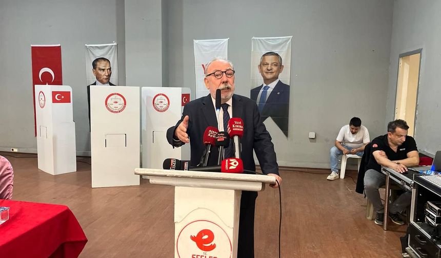 Prof. Dr. Ali Petek'ten YENİ Parti'ye 'sağ' eleştirisi!